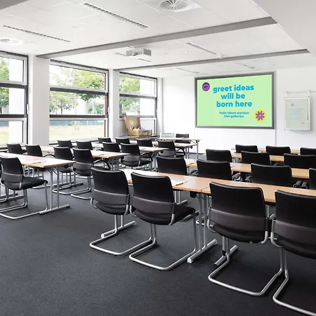 Greet - An Accor - 호텔 다름슈타트