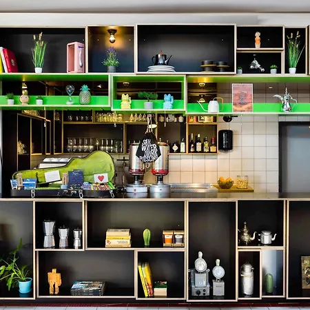 Greet - An Accor - Hotell