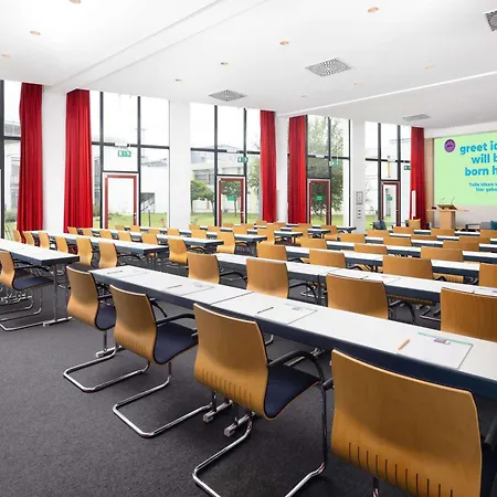 Hotel ibis Styles Darmstadt 3*