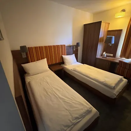 ホテル Ibis Styles 3*